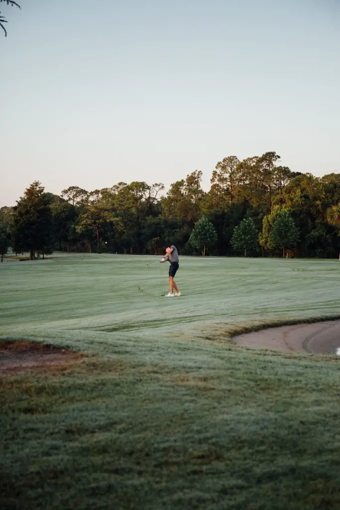 regular vs stiff flex for golf irons