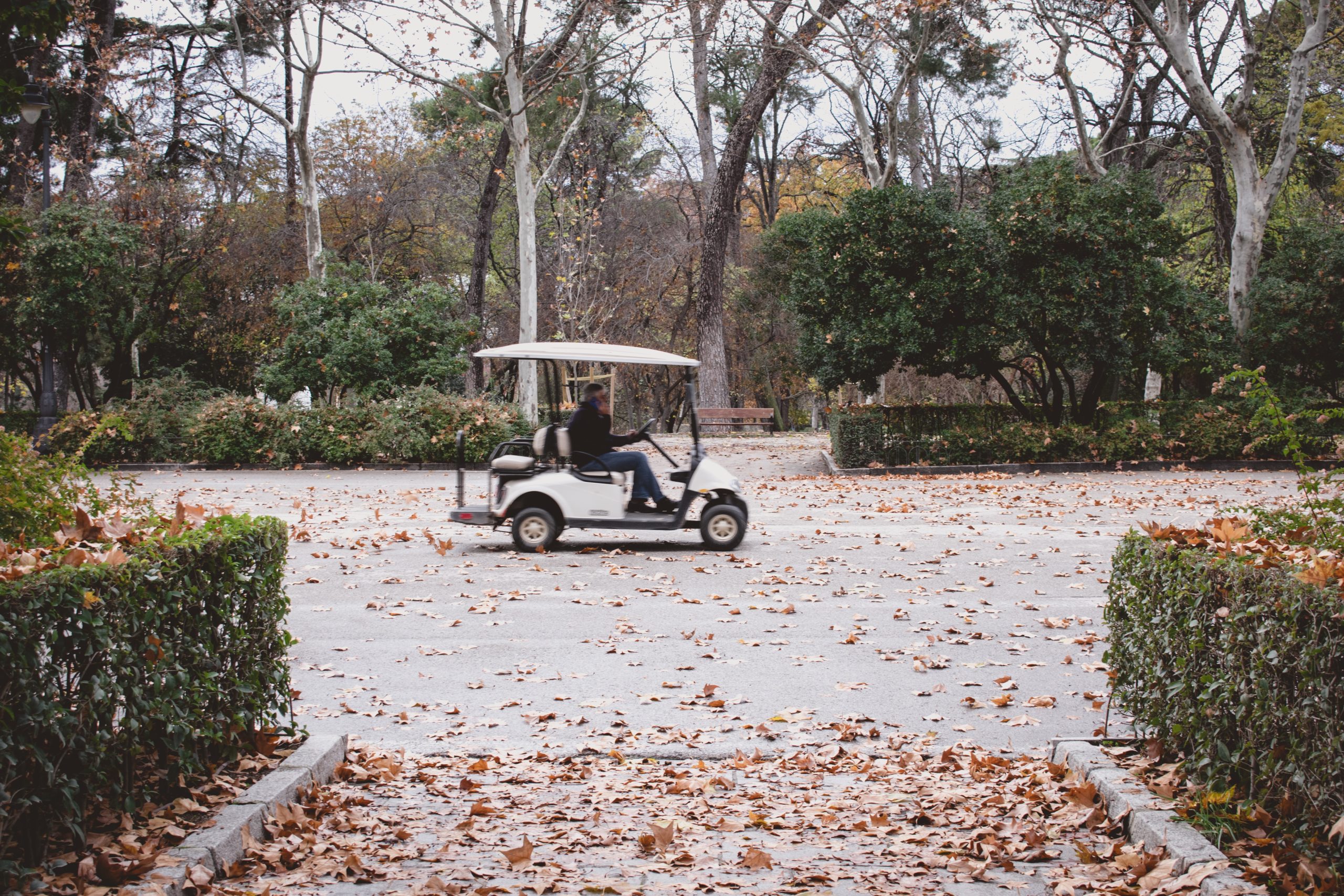 can you use car batteries in a golf cart