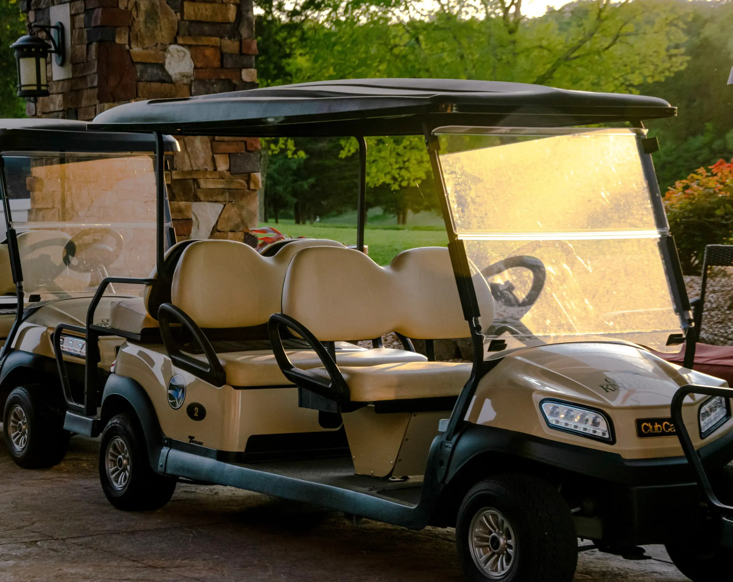 how to charge 8 volt golf cart batteries